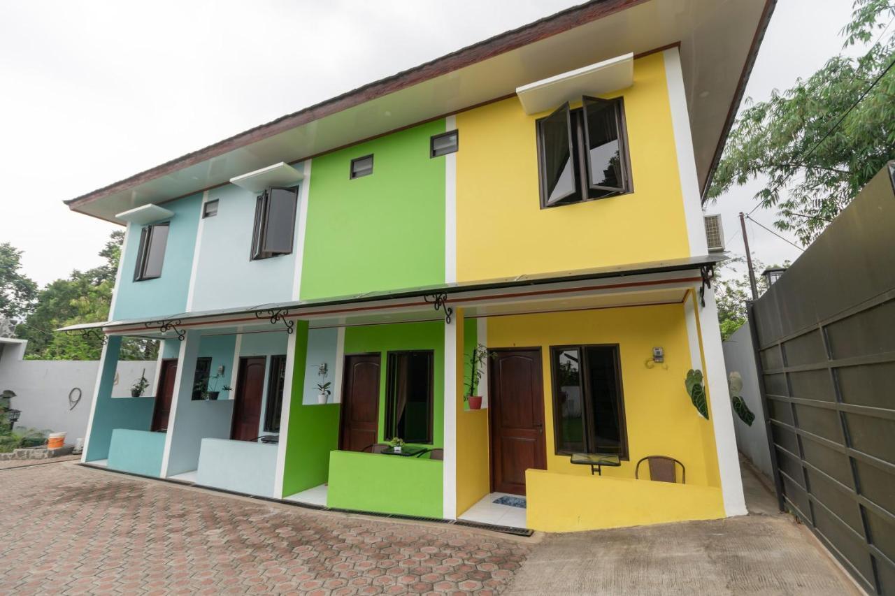 Reddoorz Plus Near Jungeland Sentul Bogor Exterior foto